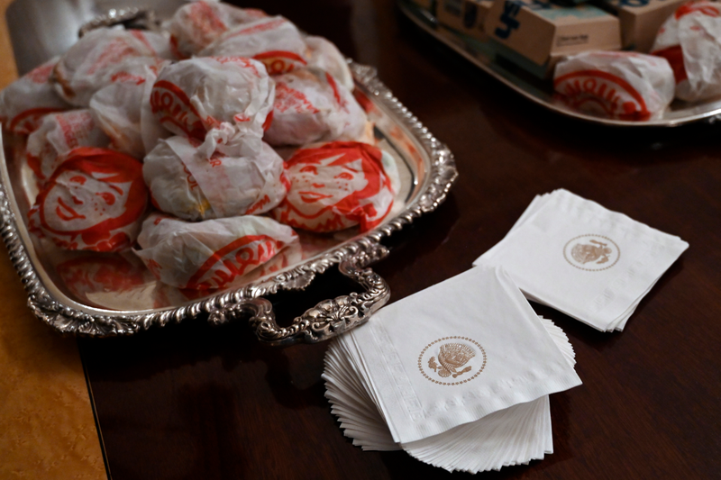 Illustration for article titled Seriously, This Loser Gave Clemson French Fries In Little Presidential Cups